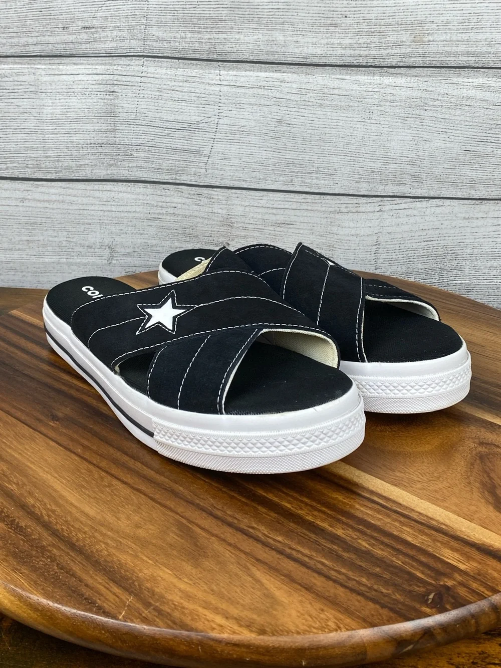 Converse one star